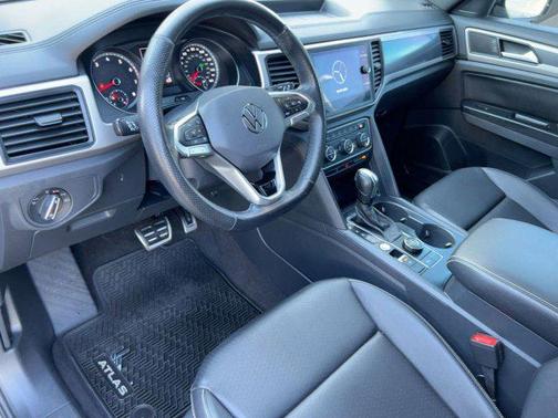 2020 Volkswagen Atlas Cross Sport 3.6L V6 SE w/Technology
