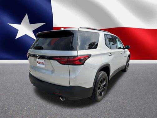 2022 Chevrolet Traverse LS