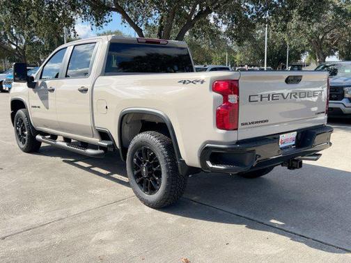 2026 Chevrolet Silverado 2500 Custom