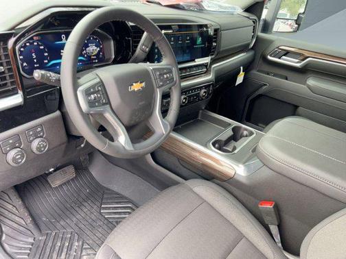 2026 Chevrolet Silverado 3500 LT