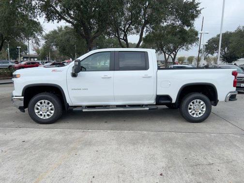 2026 Chevrolet Silverado 3500 LT