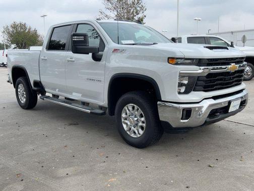 2026 Chevrolet Silverado 3500 LT