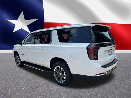 2025 Chevrolet Suburban LS