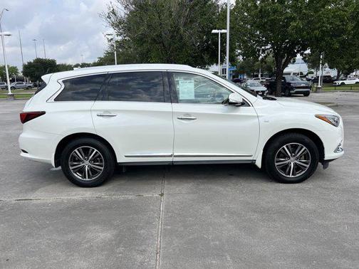2018 INFINITI QX60 Base