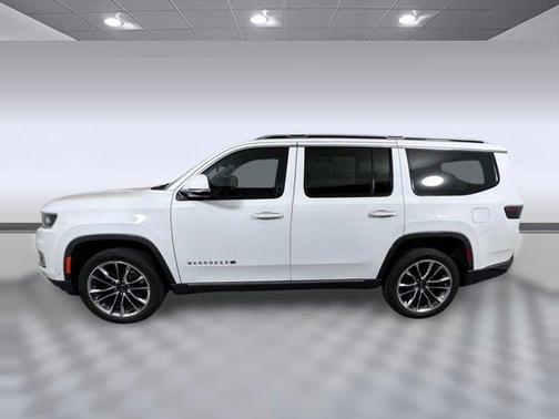 2022 Jeep Wagoneer Series III 4x4