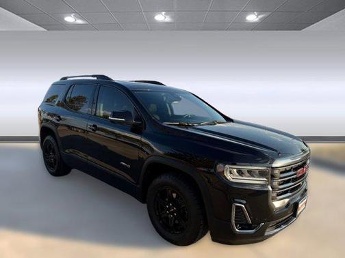 2023 GMC Acadia AWD AT4