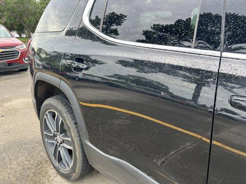 2020 GMC Acadia FWD SLT