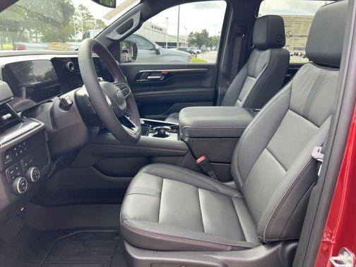 2025 Chevrolet Tahoe 4WD RST