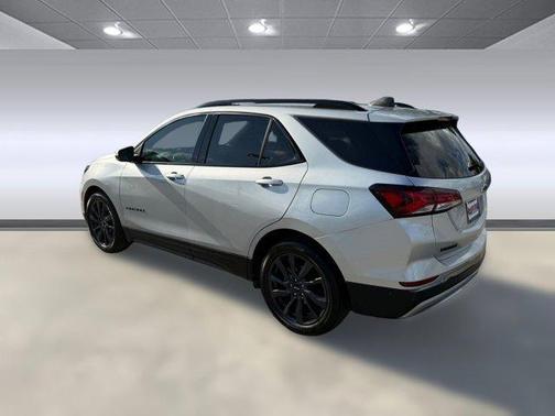 2022 Chevrolet Equinox FWD RS