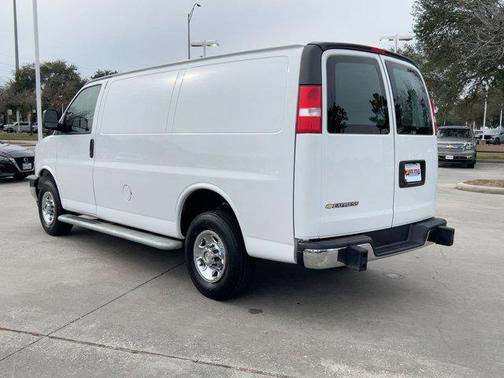 2024 Chevrolet Express 2500 RWD 2500 Regular Wheelbase WT