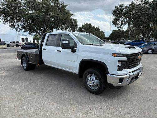 2025 Chevrolet Silverado 3500 WT