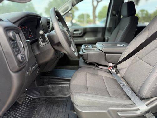 2025 Chevrolet Silverado 3500 WT