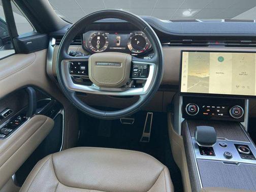 2023 Land Rover Range Rover P530 SE
