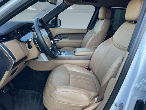 2023 Land Rover Range Rover P530 SE