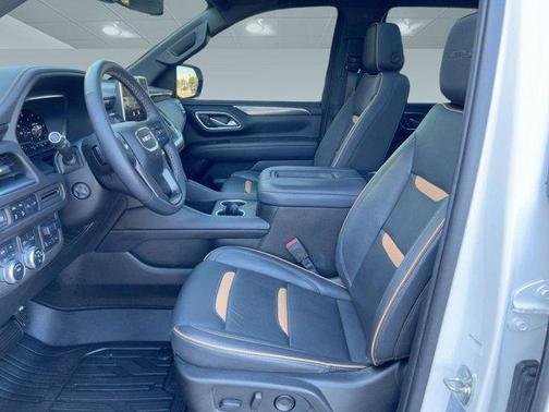 2022 GMC Yukon 4WD AT4