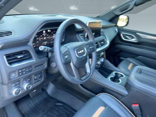 2022 GMC Yukon 4WD AT4
