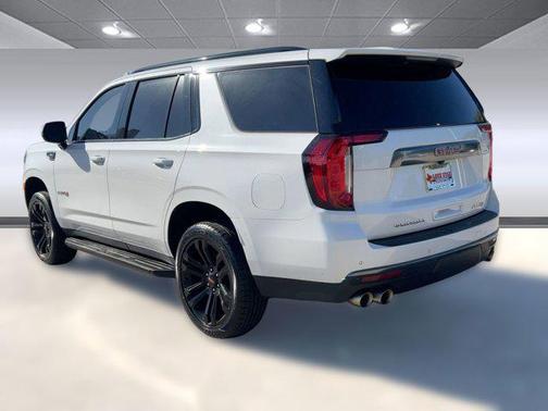 2022 GMC Yukon 4WD AT4