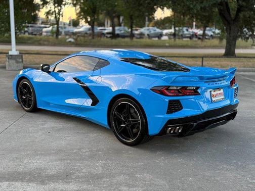 2020 Chevrolet Corvette Stingray w/3LT
