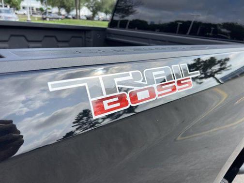 2024 Chevrolet Silverado 1500 Custom Trail Boss