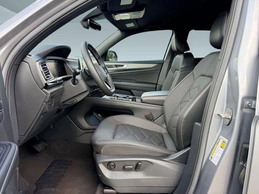 2024 Volkswagen Atlas Cross Sport 2.0T SE w/Technology 4MOTION