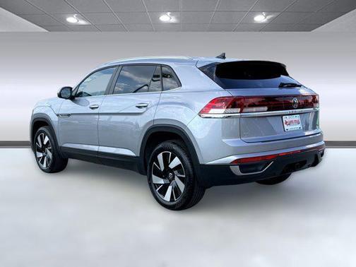 2024 Volkswagen Atlas Cross Sport 2.0T SE w/Technology 4MOTION