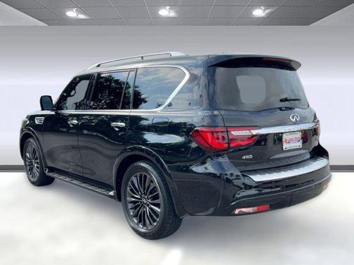 2024 INFINITI QX80 SENSORY AWD