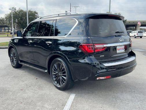 2024 INFINITI QX80 SENSORY AWD