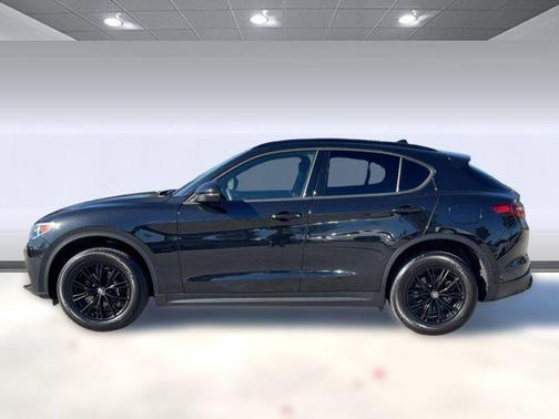 2022 Alfa Romeo Stelvio Sprint