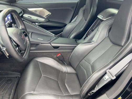 2023 Chevrolet Corvette Stingray w/2LT