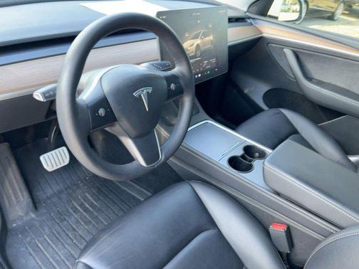 2022 Tesla Model Y Performance Dual Motor All-Wheel Drive