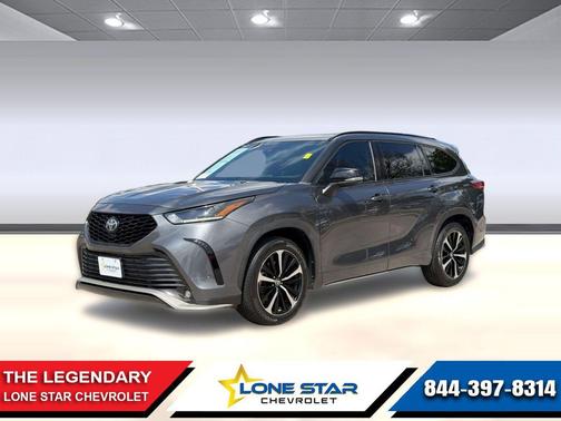 Magnetic Gray Metallic 2021 Toyota Highlander XSE