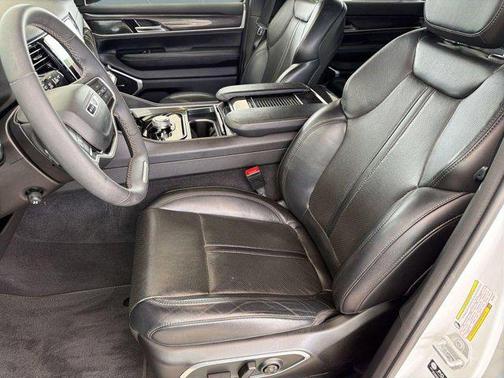 Bright White Clearcoat 2023 Jeep Wagoneer Series I 4x4