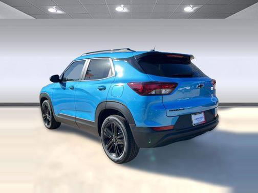 Marina Blue Metallic 2026 Chevrolet Trailblazer LT