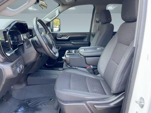 2024 Chevrolet Silverado 2500 LT