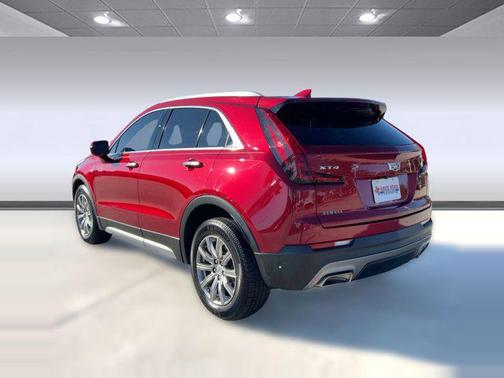 2021 Cadillac XT4 Premium Luxury