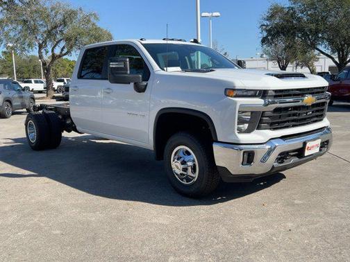 2026 Chevrolet Silverado 3500 LT
