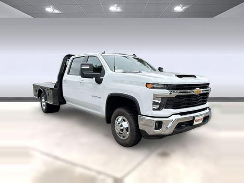 Summit White 2026 Chevrolet Silverado 3500 LT