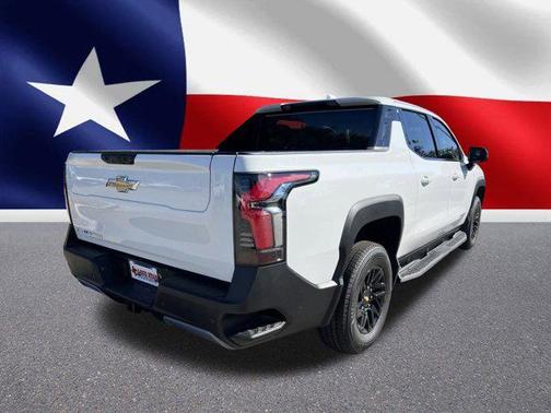 2025 Chevrolet Silverado EV LT