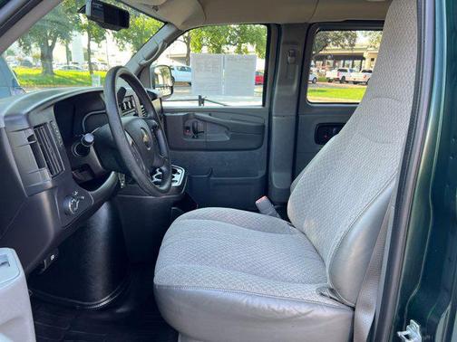 2013 Chevrolet Express 3500 LS