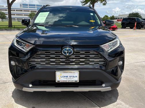 Midnight Black Metallic 2019 Toyota RAV4 Hybrid Limited