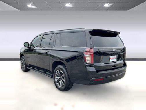 2023 Chevrolet Suburban 4WD Z71