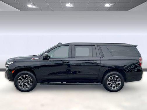 2023 Chevrolet Suburban 4WD Z71