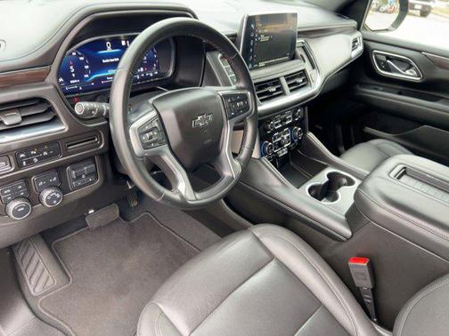 2023 Chevrolet Suburban 4WD Z71