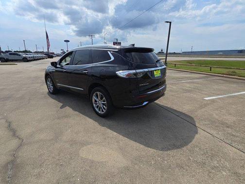 2024 Buick Enclave Avenir