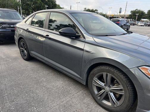 2020 Volkswagen Jetta 1.4T R-Line