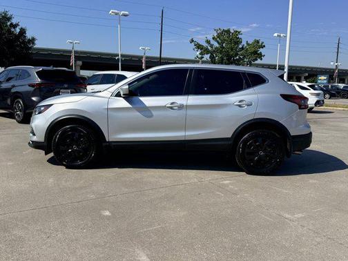 2020 Nissan Rogue Sport S