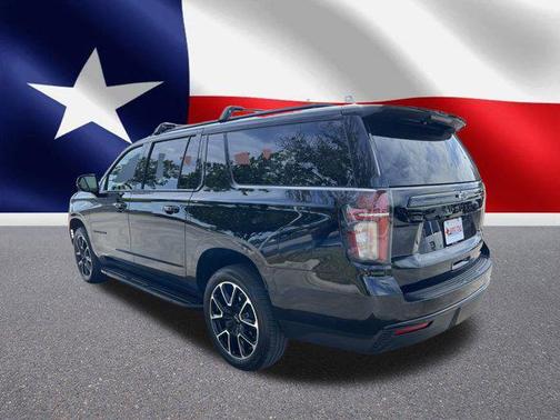2024 Chevrolet Suburban RST