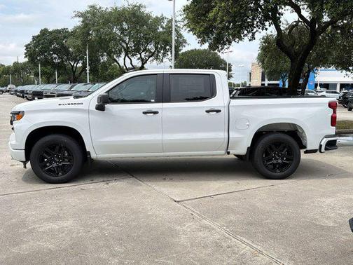 Summit White 2026 Chevrolet Silverado 1500 Custom
