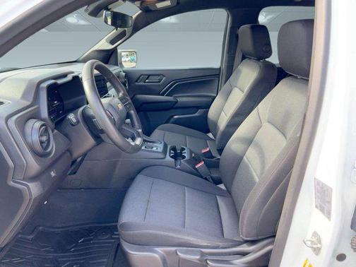 2024 Chevrolet Colorado WT