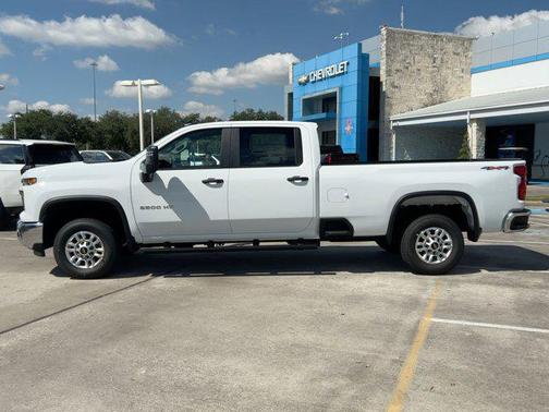 2026 Chevrolet Silverado 2500 WT